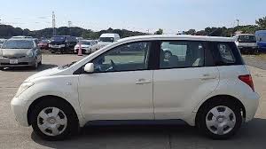 Toyota IST
